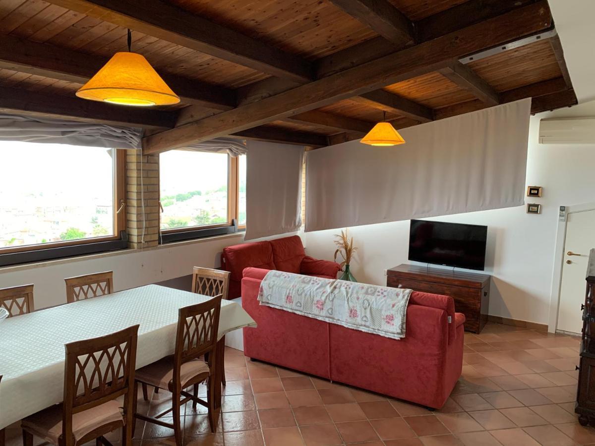 Casa Di Mary Apartment Grottammare Exterior foto